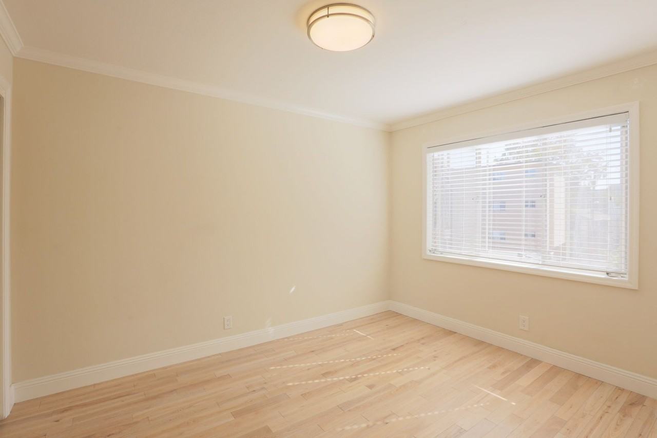 400 Orange St #205 - Photo 7 of 12