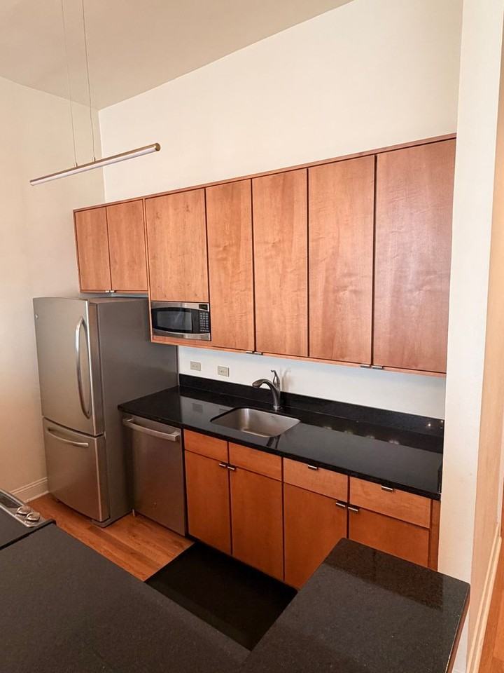 330 330 Julia Street - Condo 225 - Photo 5 of 15