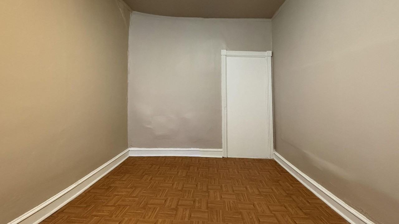 1456 N 56th St - Photo 5 of 19