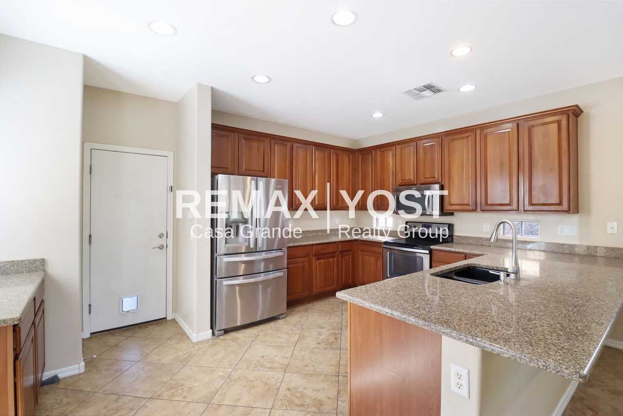118 E Moonlight Trl - Photo 3 of 15