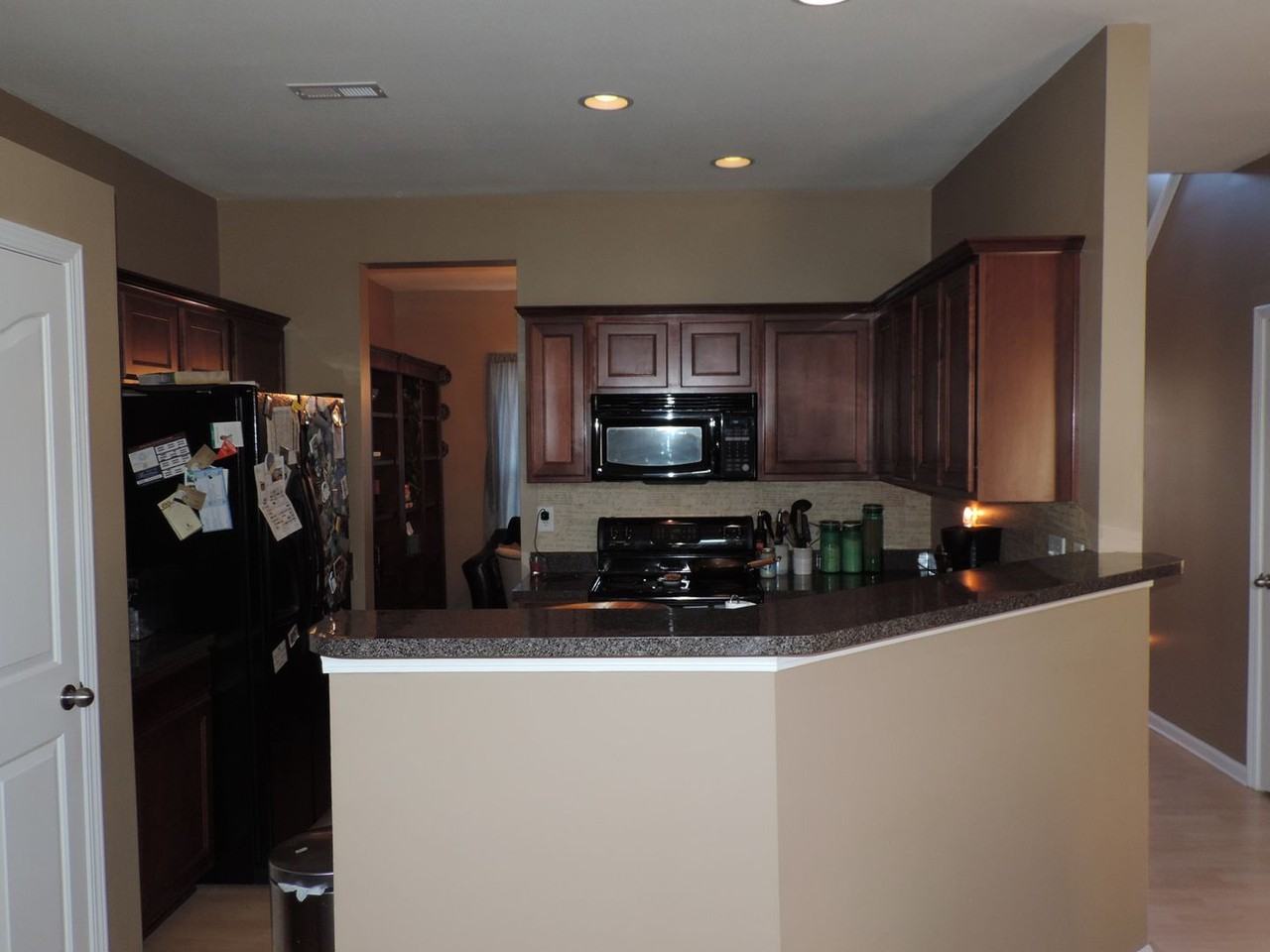 1947 Moss Creek Dr - Photo 5 of 20