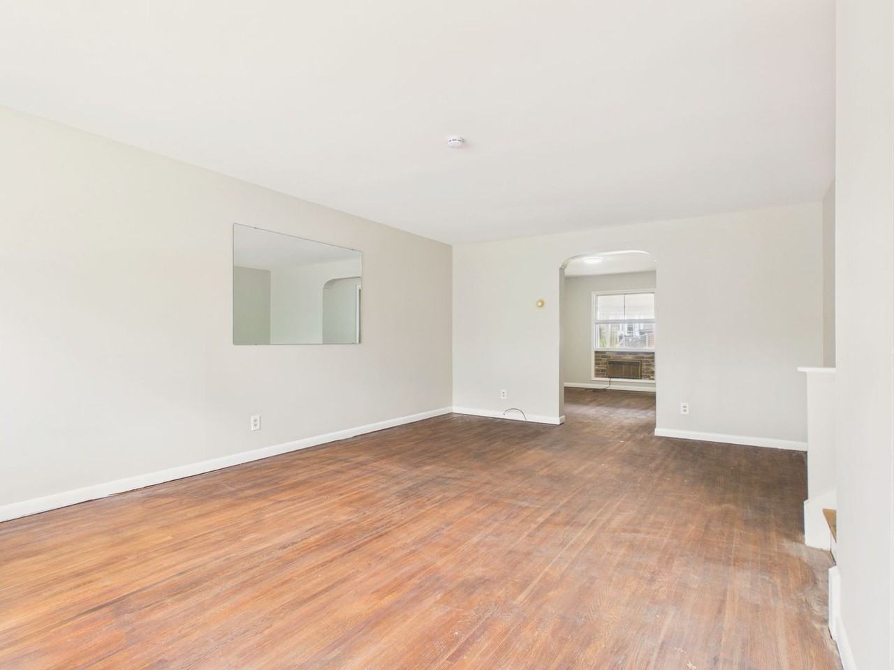 1496 S 13th St - Photo 4 of 16