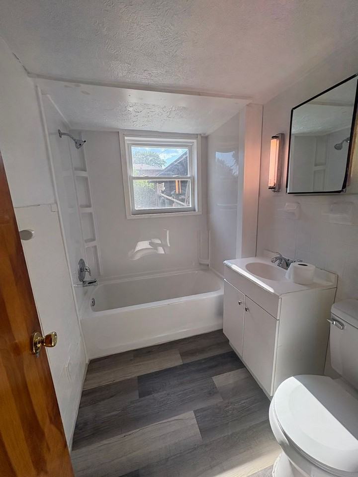 623 Clifton Dr #B - Photo 7 of 8