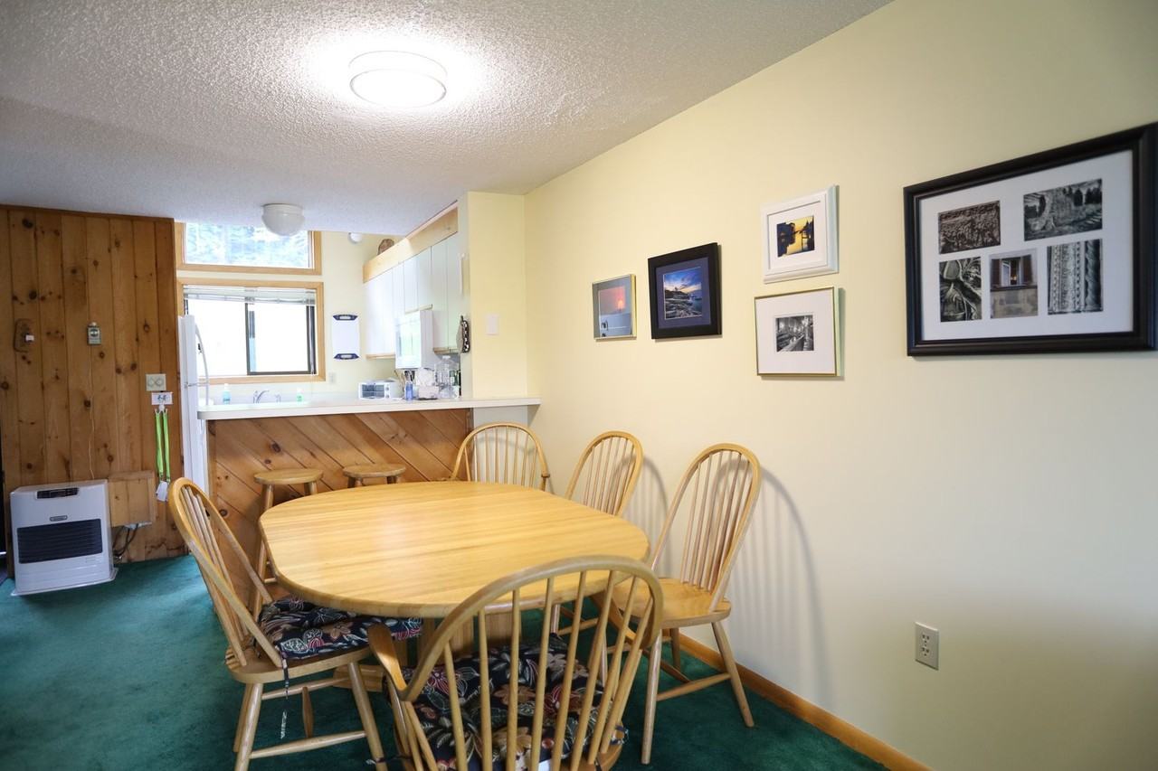 135 Snowood Dr - Photo 3 of 14