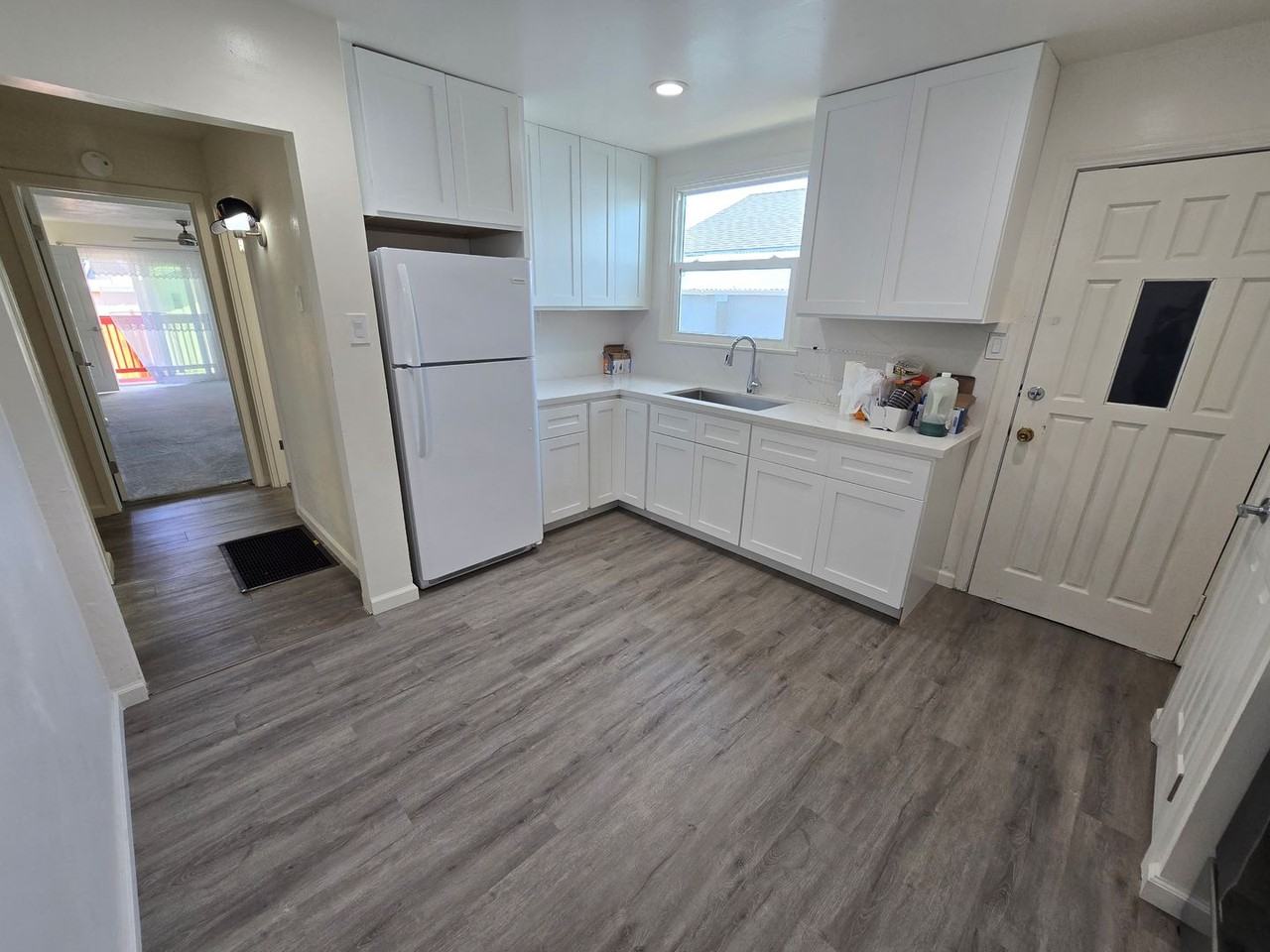 2361 17th St - Photo 3 of 8