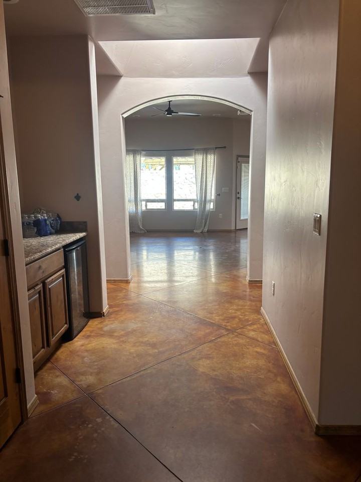 3635 Santa Cecilia Ave - Photo 2 of 12