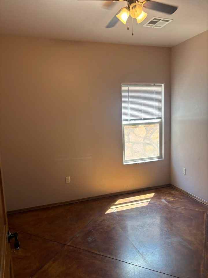 3635 Santa Cecilia Ave - Photo 3 of 12
