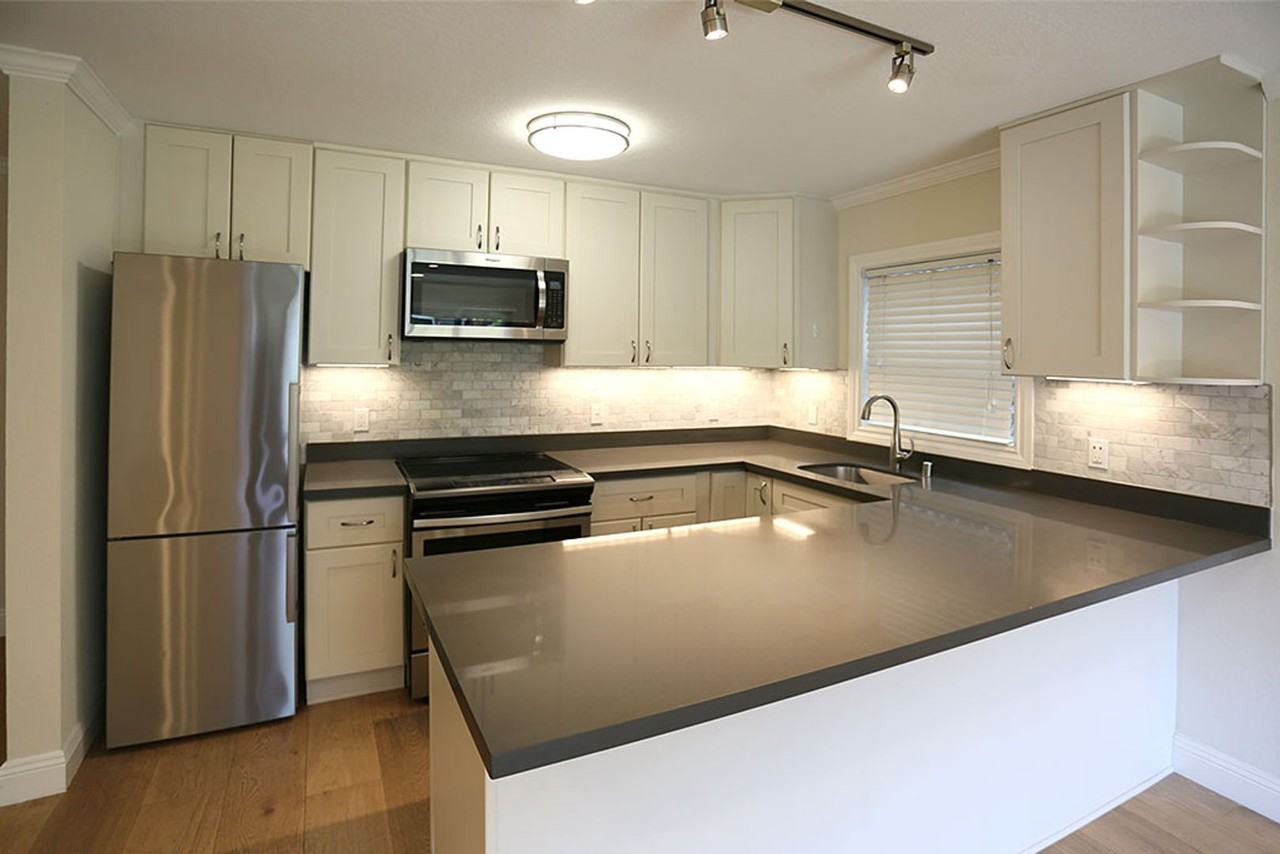 315 Hanover Ave - Photo 5 of 18