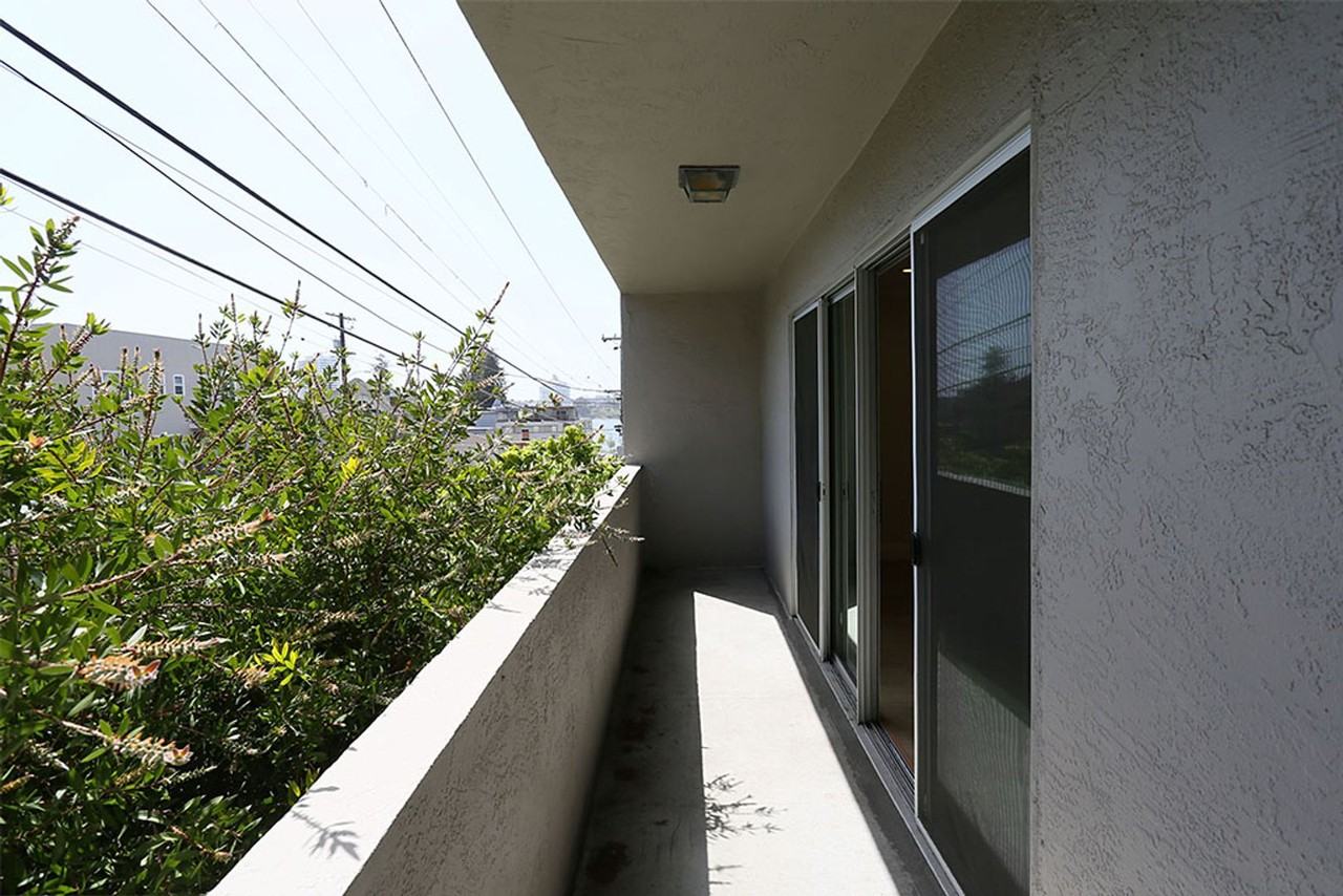 315 Hanover Ave - Photo 7 of 18
