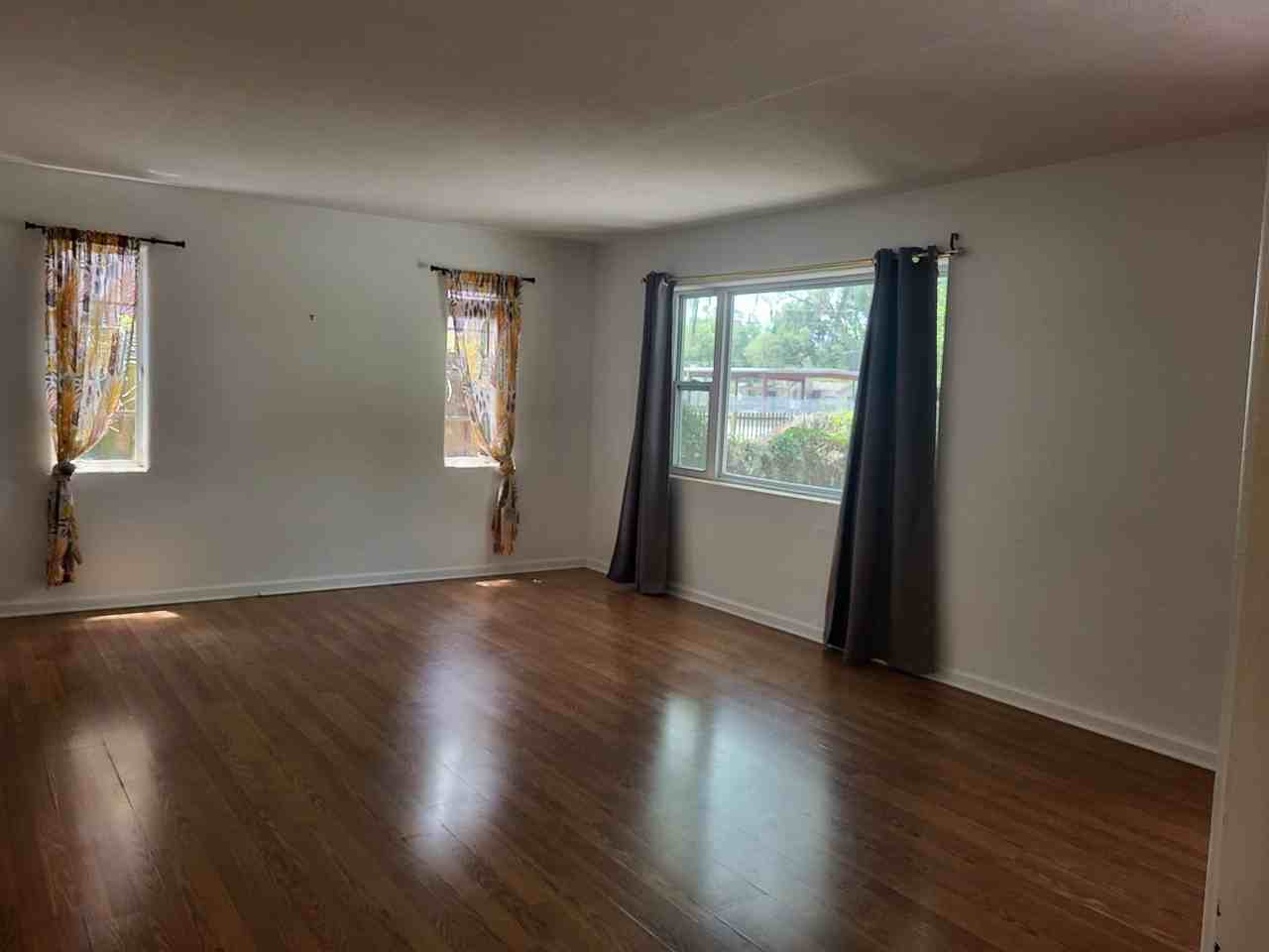 1712 E Kaley Ave - Photo 3 of 13