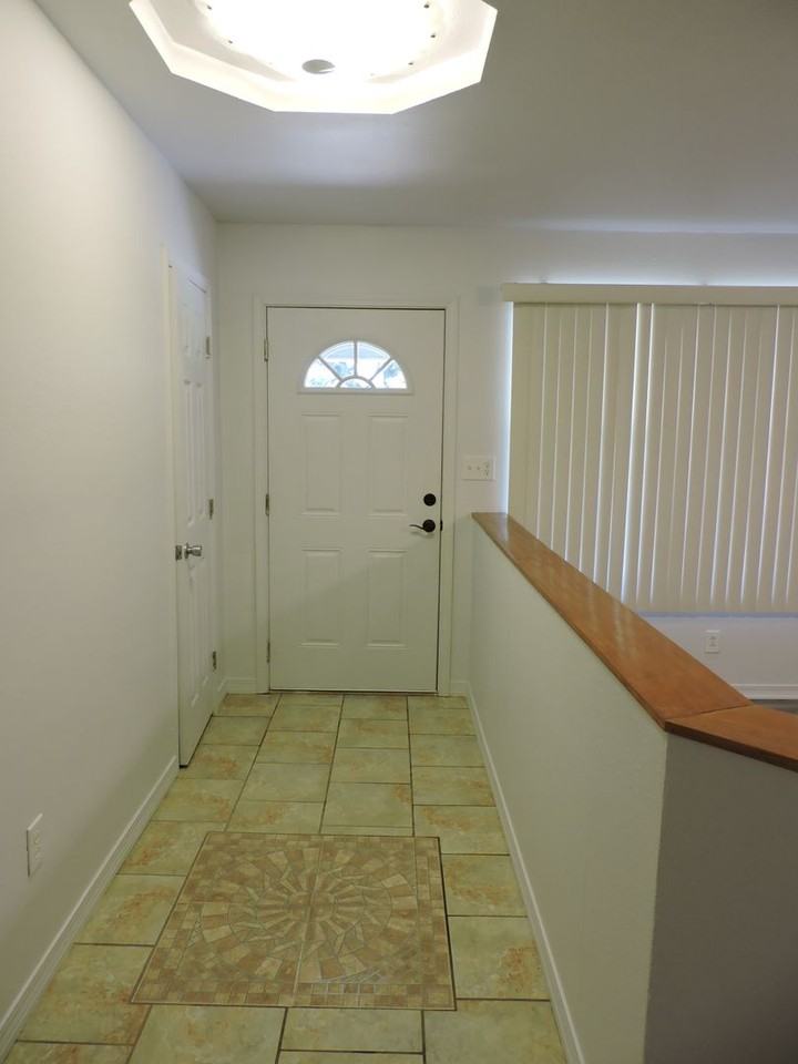 1070 Sagebrush Trl - Photo 2 of 21