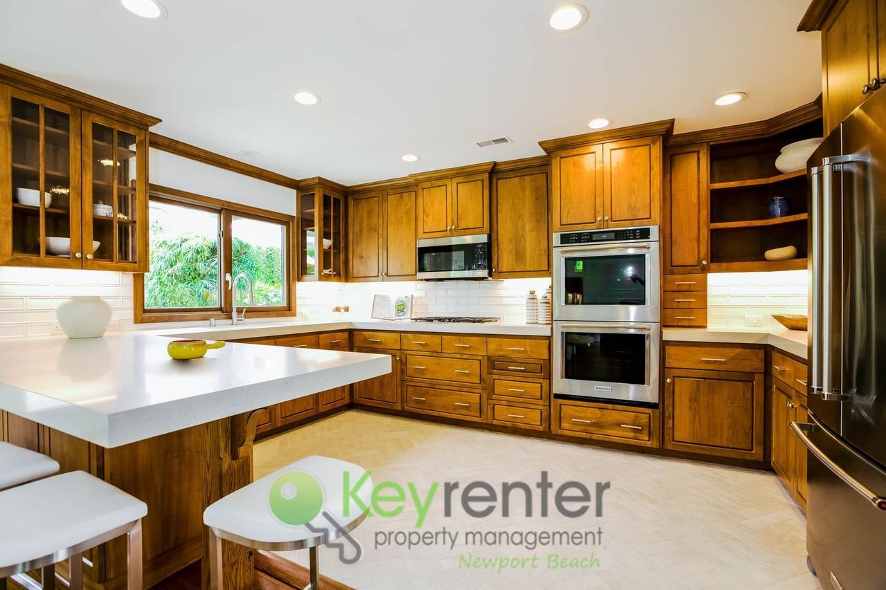 453 Seaward Rd - Photo 6 of 15