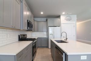 featured image of 9114 Ruven St