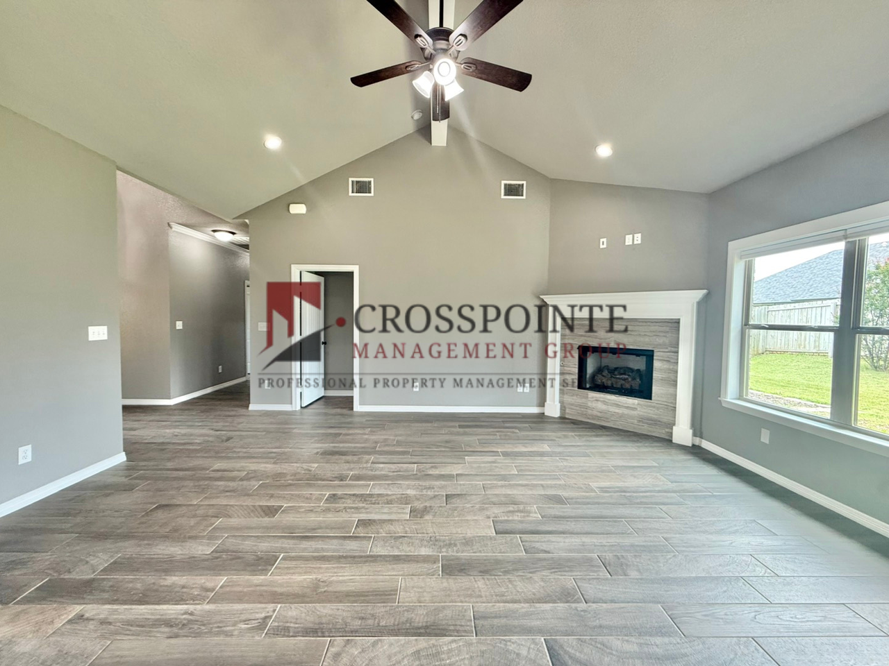 332 Kingdom Blvd - Photo 4 of 21