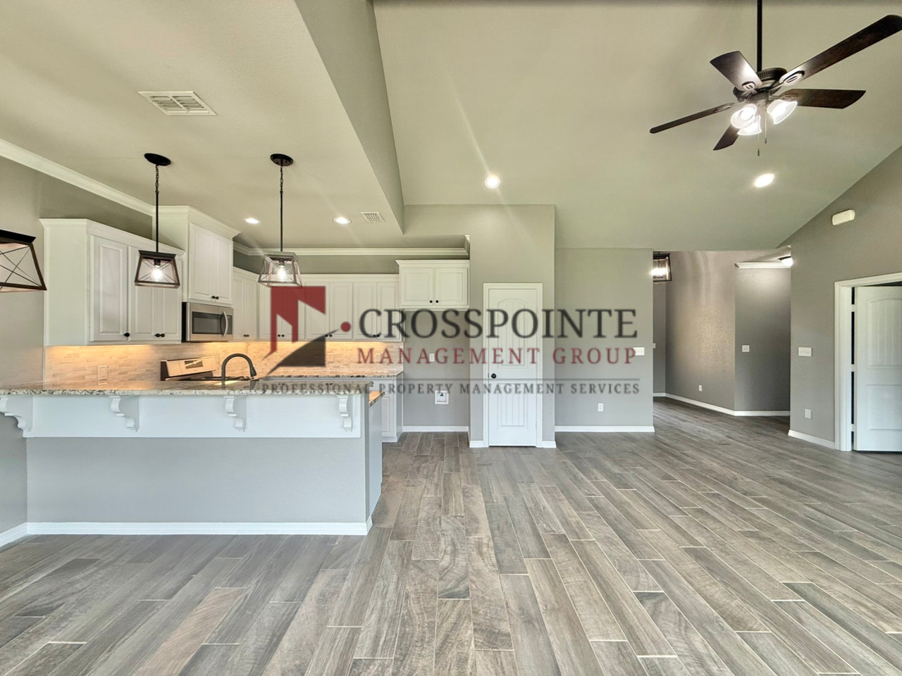 332 Kingdom Blvd - Photo 5 of 21