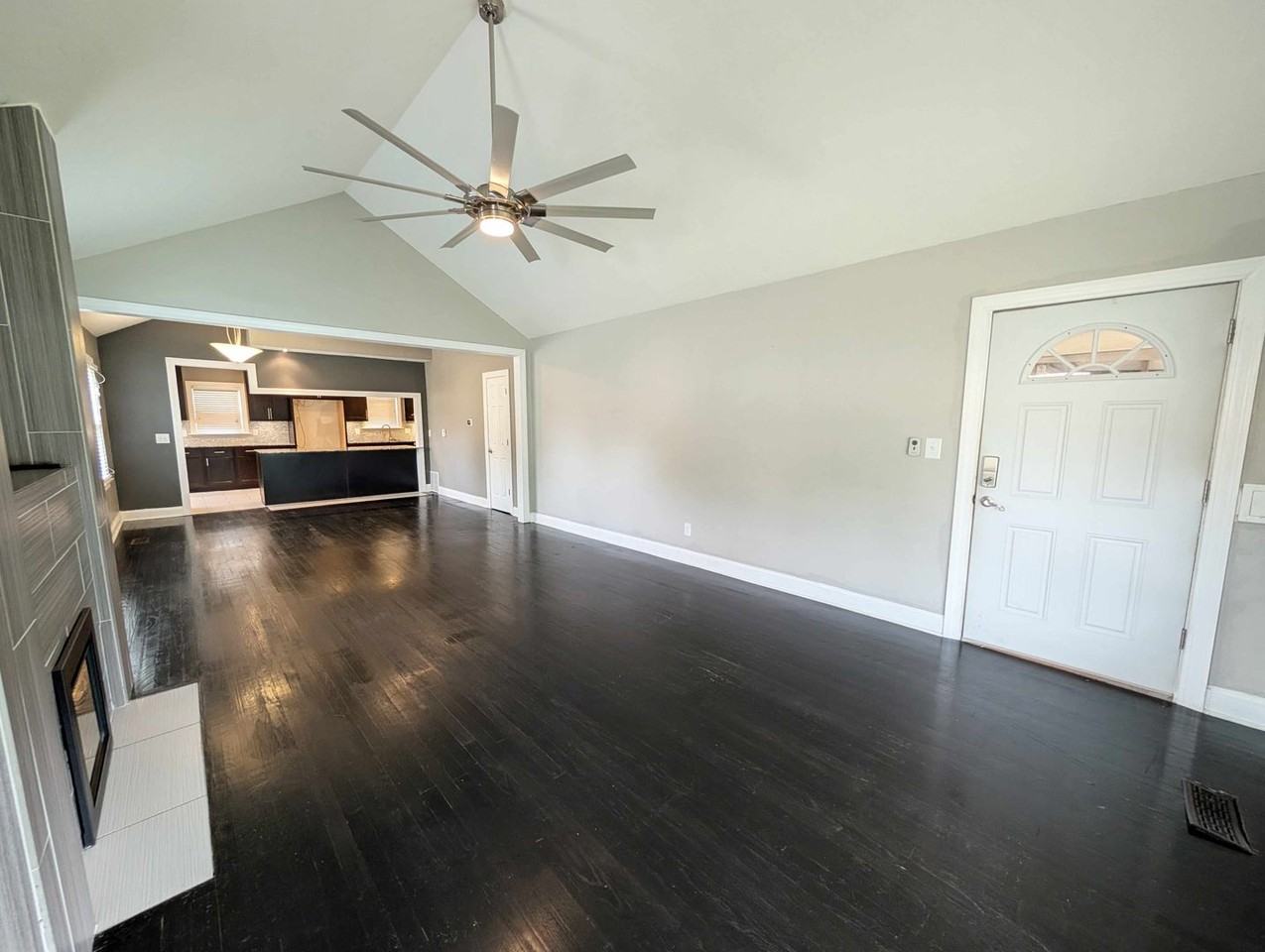 3145 Nw 21st St - Photo 5 of 24