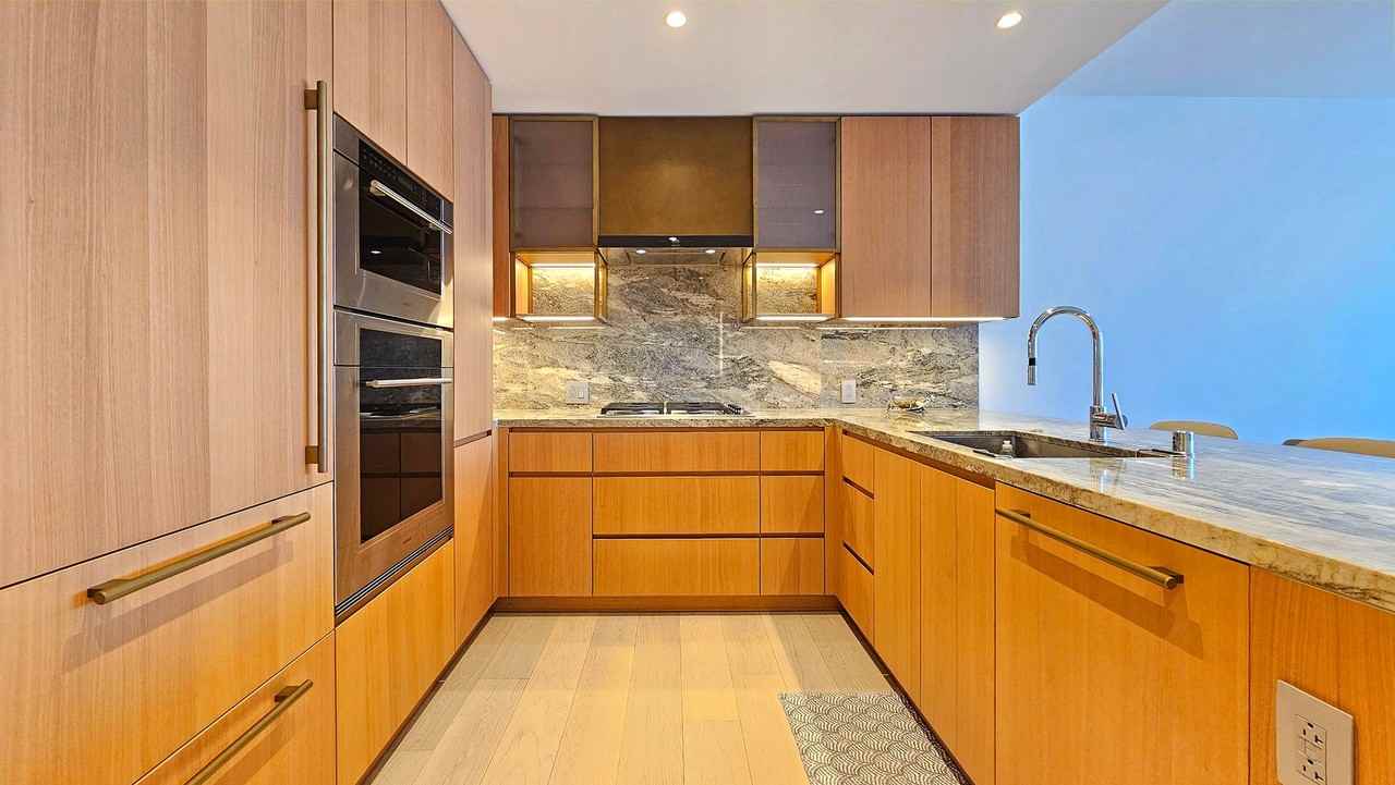 1100 Ala Moana Blvd #3107 - Photo 6 of 36