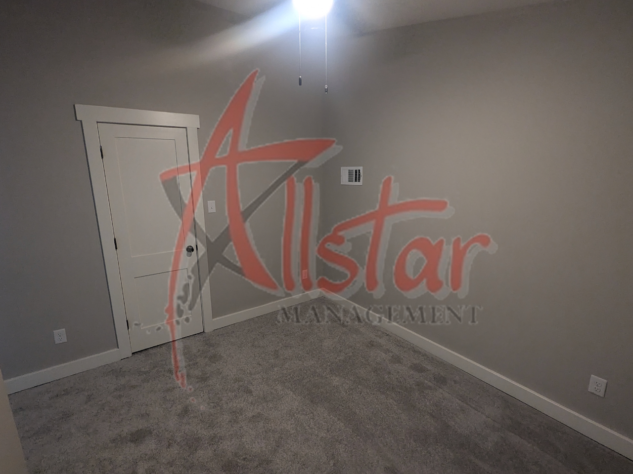 750 Shotwell St - Photo 5 of 12
