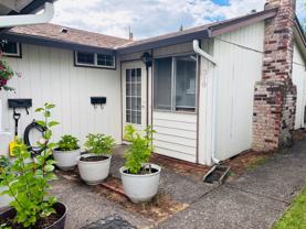 318 W 30th St - Photo 1 of 1