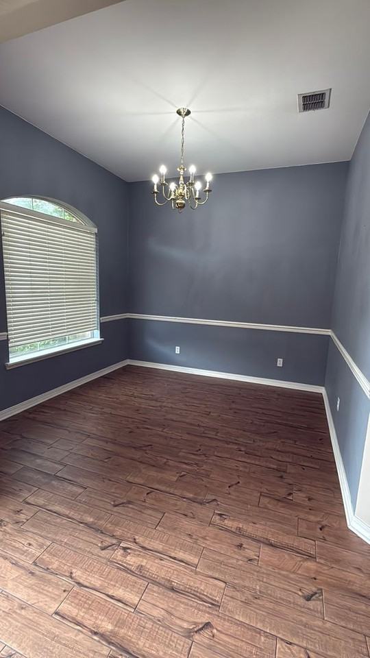 9812 Kings Pointe Dr - Photo 5 of 50