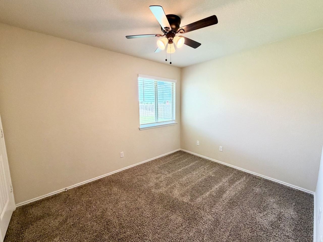 829 Ibis Falls Loop - Photo 3 of 18