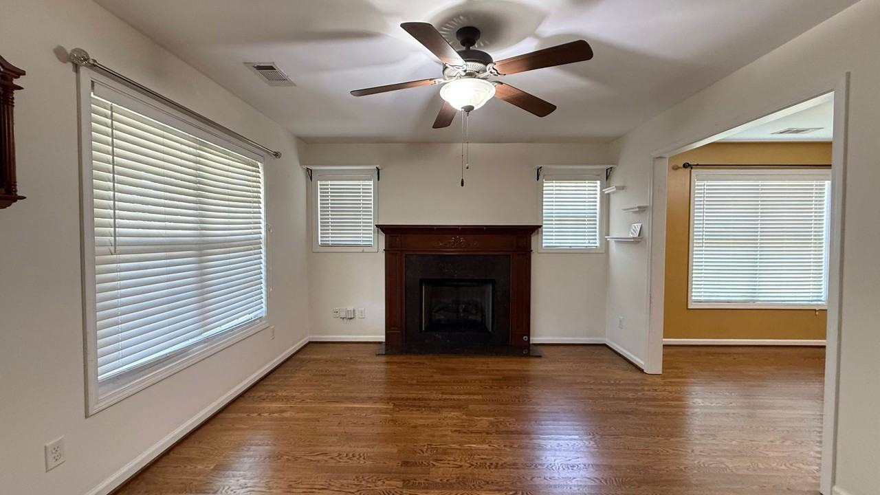 1723 2nd Ave - Photo 2 of 14