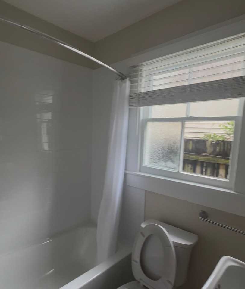 515B Cadiz St - Photo 6 of 8
