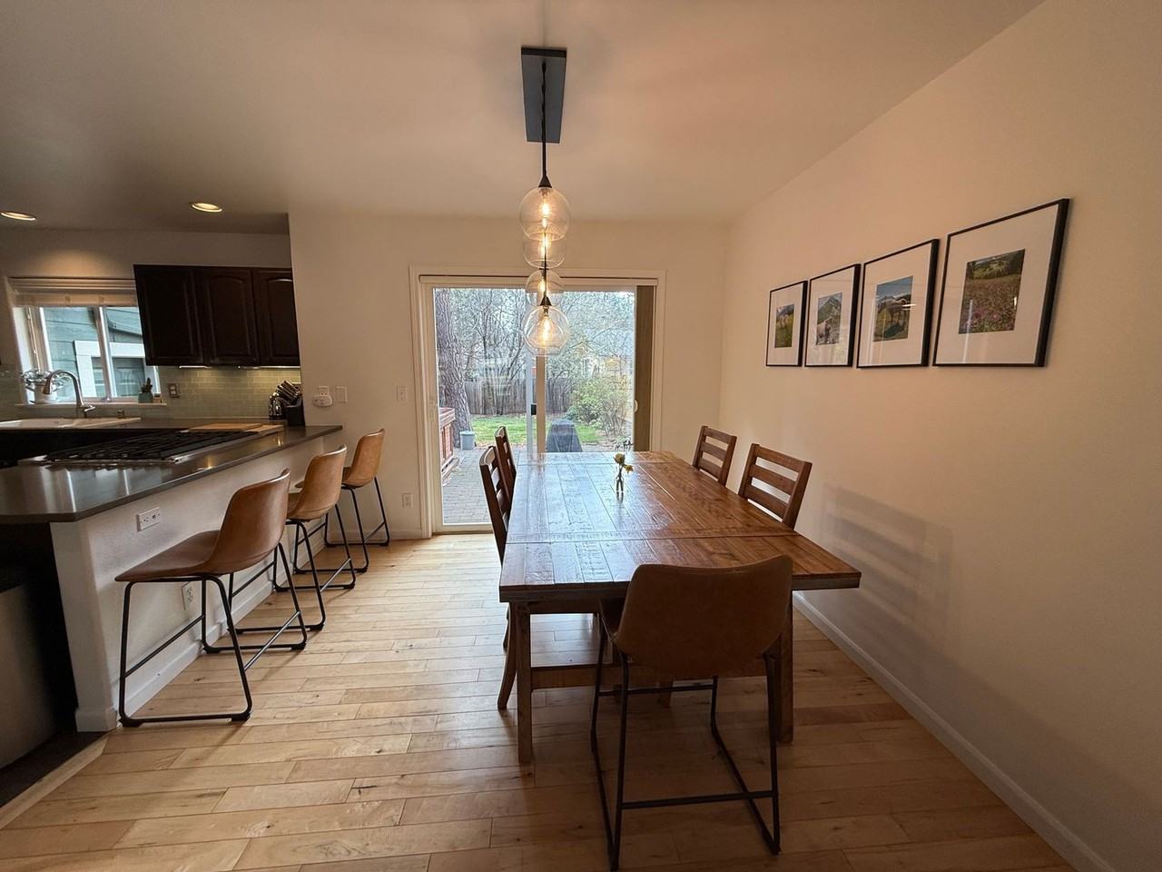 1579 Nw Albany Ave - Photo 6 of 31