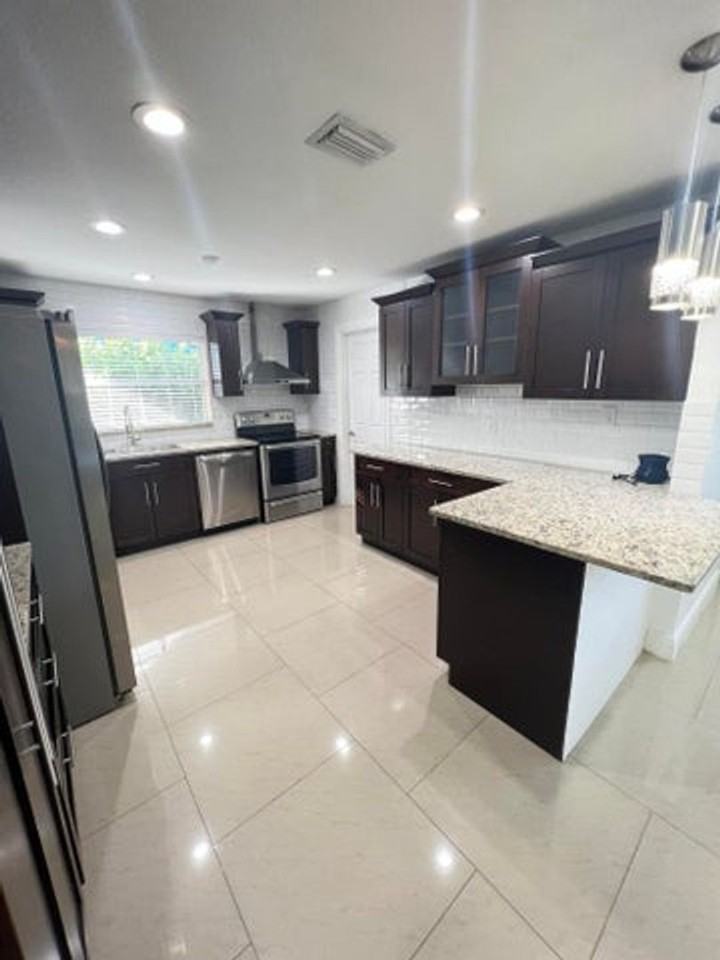 5858 Tarragon Dr - Photo 3 of 21