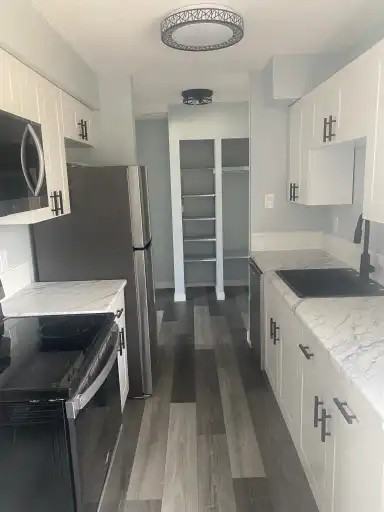 35 Nash St #C4 - Photo 2 of 12