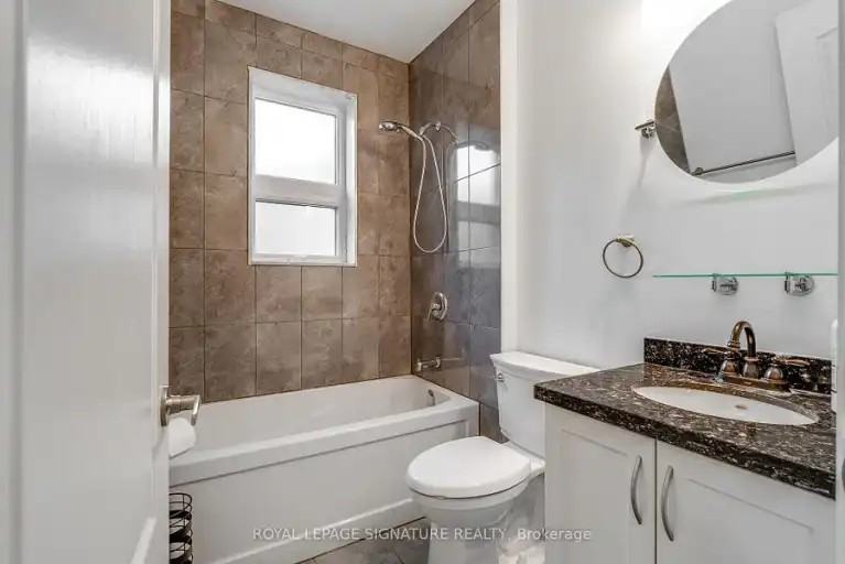 421 Danforth Ave #2 - Photo 5 of 11