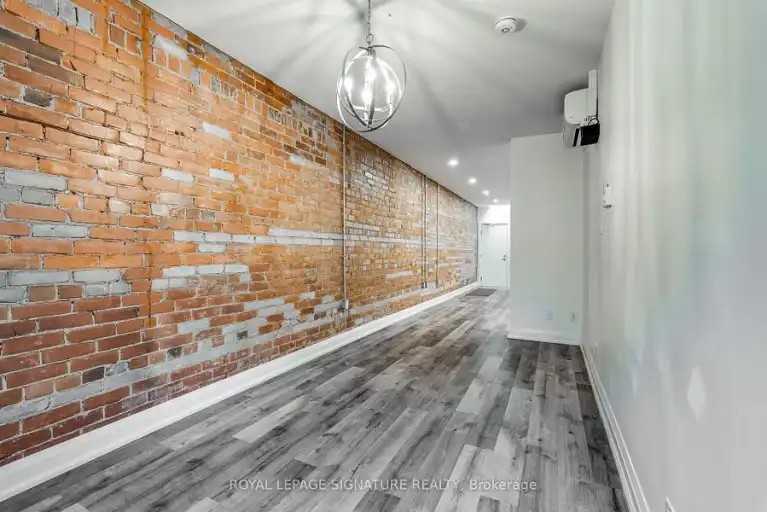 421 Danforth Ave #2 - Photo 6 of 11