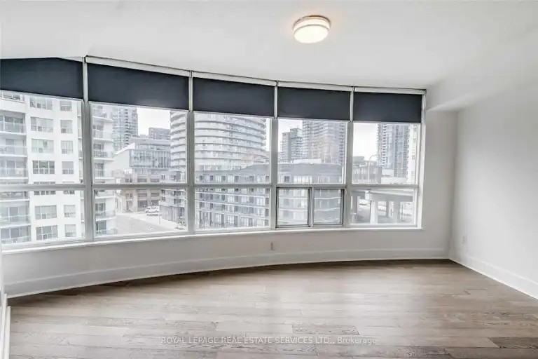 550 Queens Quay W #709 - Photo 4 of 15