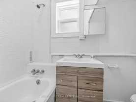 419 Dufferin St - Photo 1 of 1