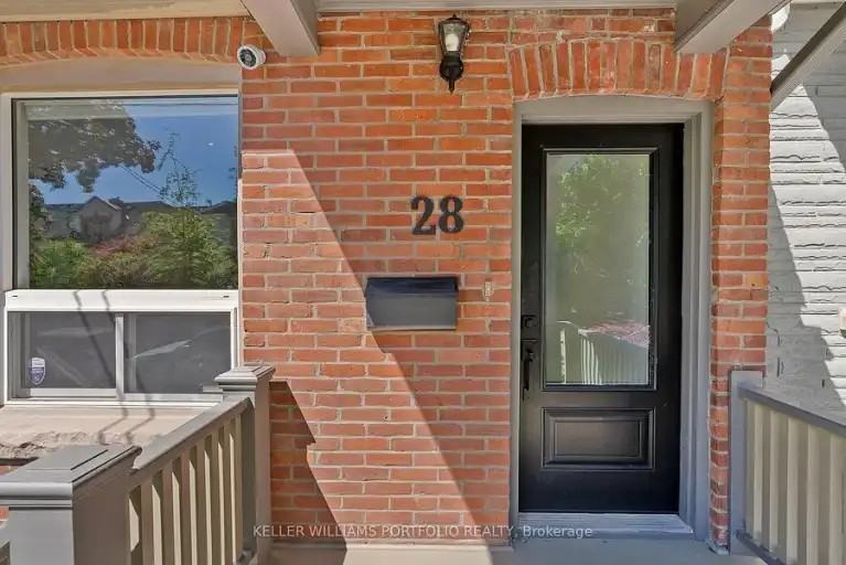 28 Tiverton Ave - Photo 7 of 25