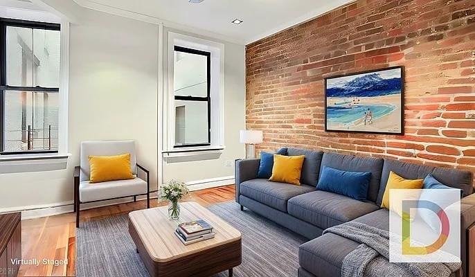 E 13th St #4C - Photo 7 of 19