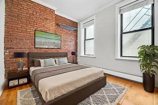 E 13th St #5D - Photo 2 of 20