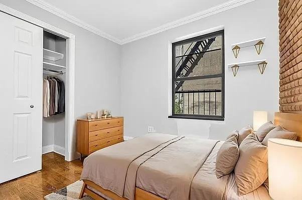 E 13th St #6F - Photo 2 of 20