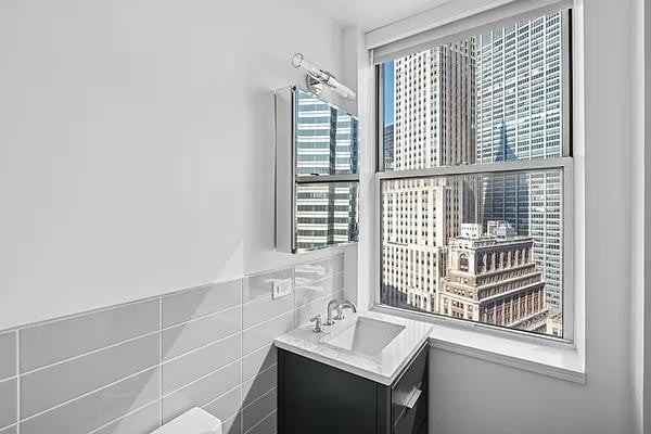 Exchange Pl #1417 - Photo 7 of 19