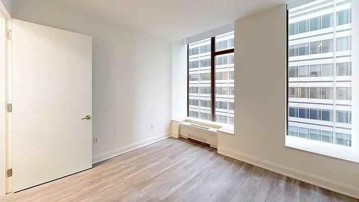 Hanover Sq #10G - Photo 3 of 20