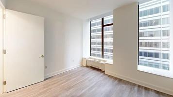 featured image of Hanover Sq #10G