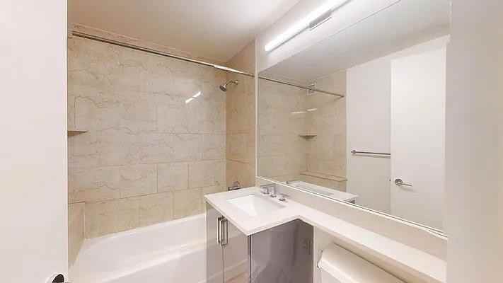 Hanover Sq #9L - Photo 4 of 20