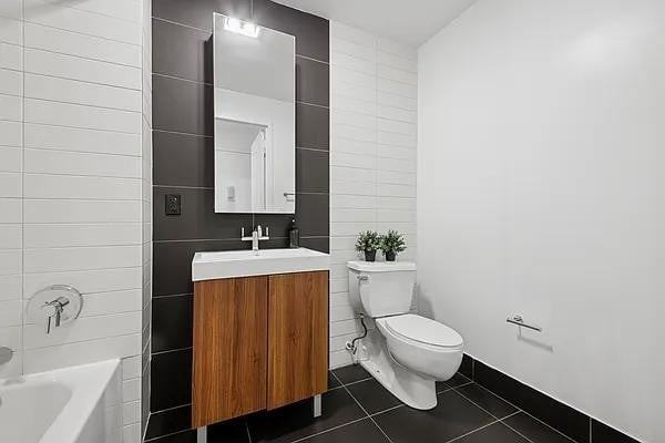 John St #2701 - Photo 5 of 15
