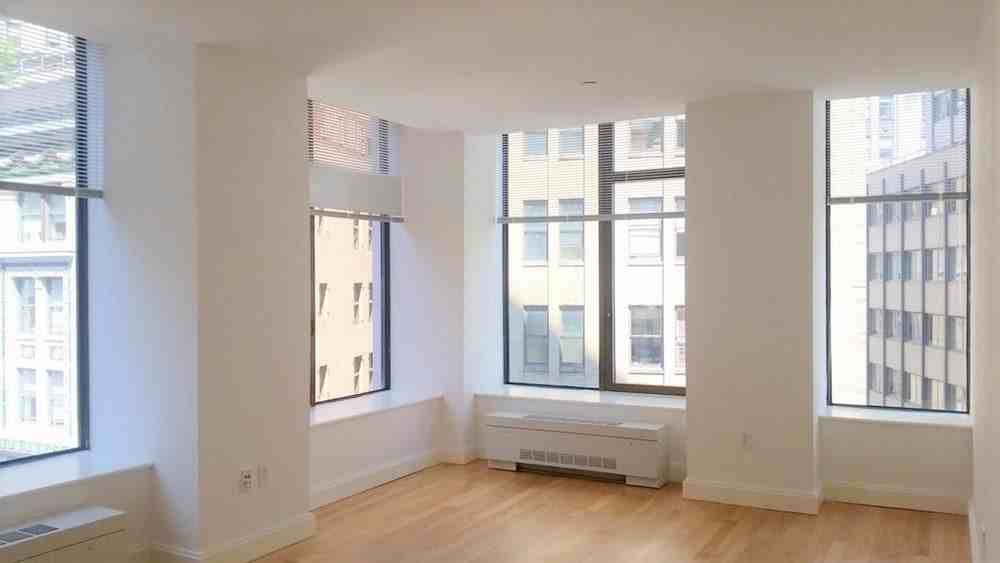 Hanover Sq #710 - Photo 3 of 9
