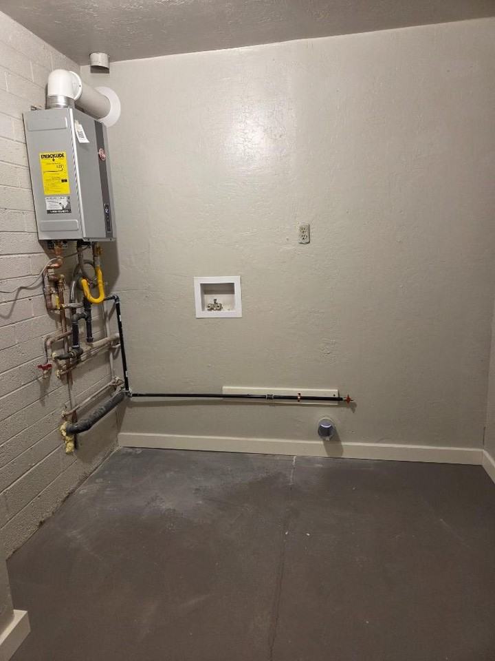 1102 W Cochise Dr #3 - Photo 7 of 7