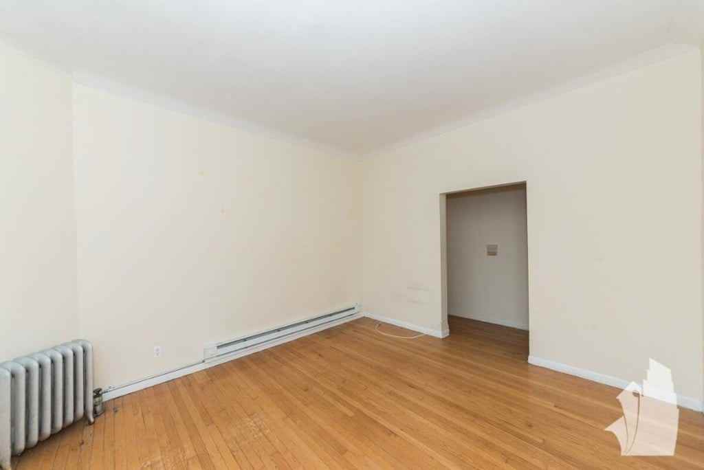 915 W Waveland Ave #923-2D - Photo 5 of 10