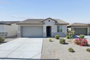 featured image of 25293 W Wayland Dr