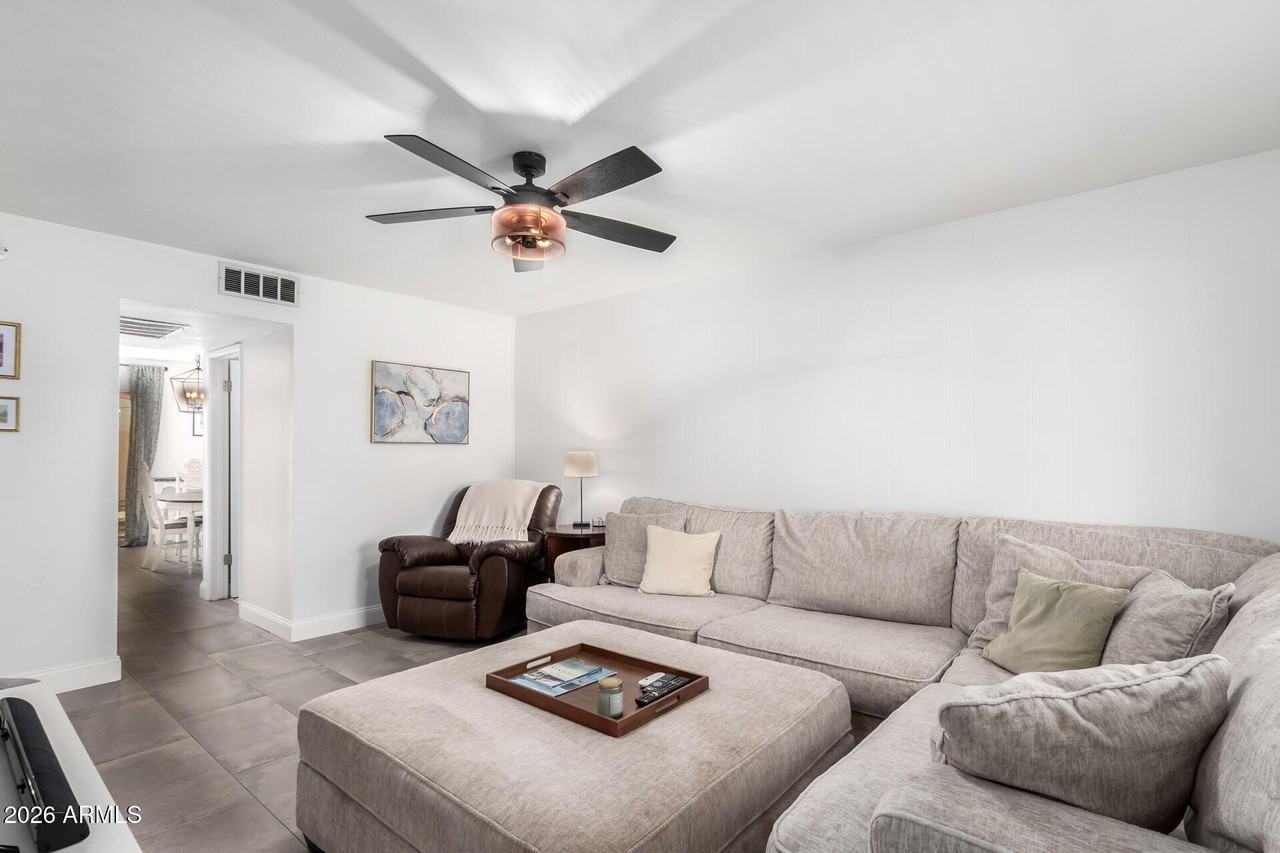 8241 N Central Ave #18 - Photo 3 of 25