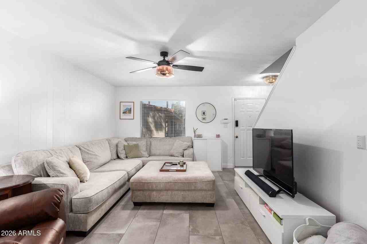 8241 N Central Ave #18 - Photo 4 of 25