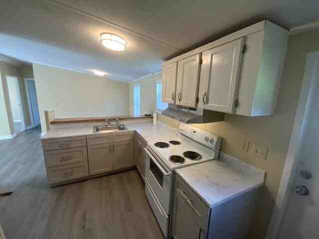 2221 Nina St - Photo 6 of 22